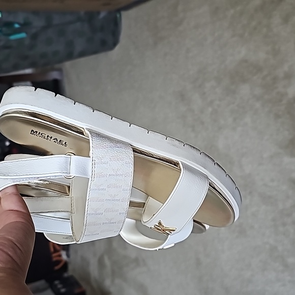 Michael kors sandles - Picture 3 of 4